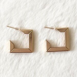 5/$15 🩷 MUST BUNDLE Gold Geometric Square Hoop Earrings - Women Jewelry